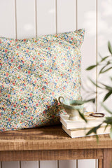 IB Laursen Kissenhülle IB Laursen Kissenbezug bunt mit Blumen, 60x60 cm Baumwolle