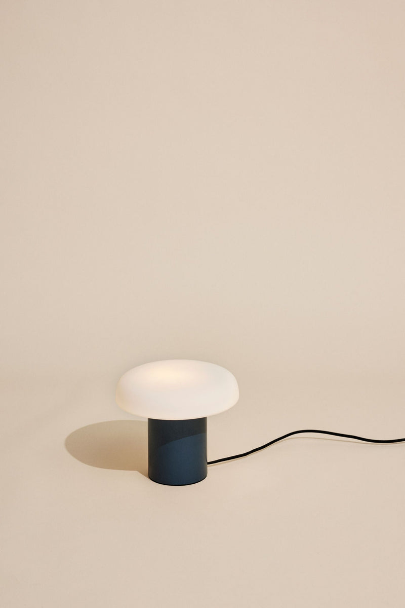 Hübsch Hübsch Ateliers Tischlampe Dunkelblau/Weiß