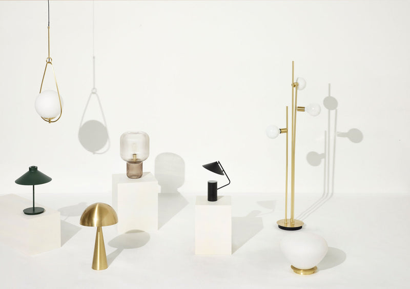 Hübsch Hübsch Mush Tischlampe Tall Messingfarben