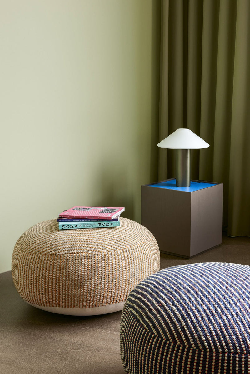 Hübsch Orbit Tischlampe Dunkelgrün – LaLe Living