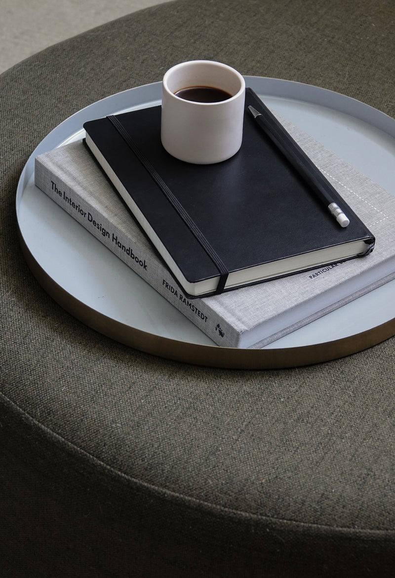 LaLe Living Dekotablett LaLe Living Dekotablett Isa rund in Gold/Grau mit Emaille, Ø34 cm