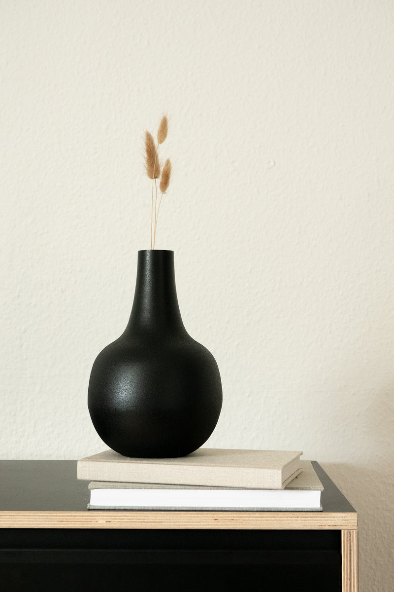 LaLe Living Vase LaLe Living Vase Lamia in Schwarz, H: 23cm